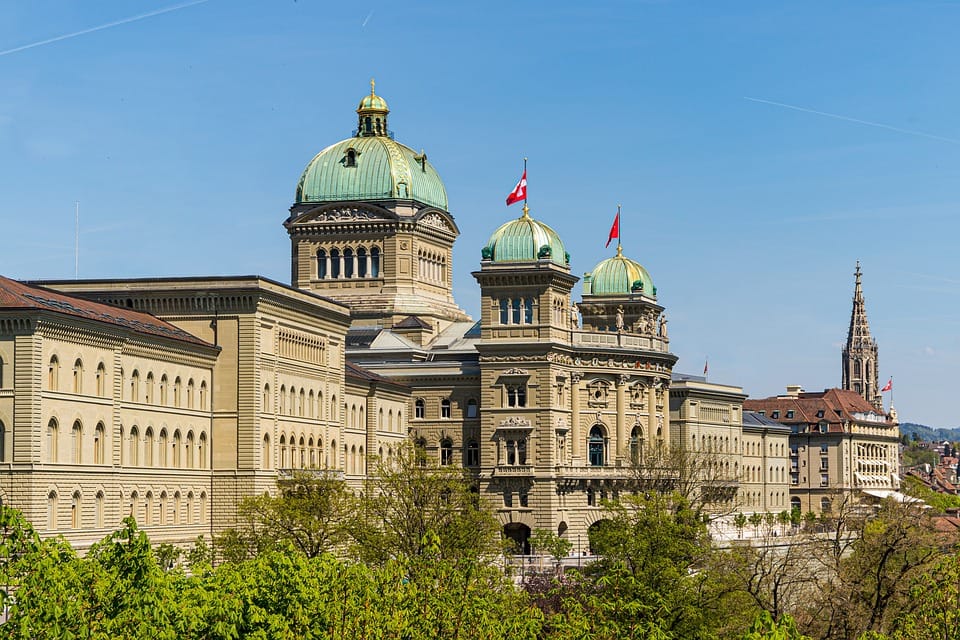 Individualbesteuerung im Kanton Bern: Auswirkungen auf Gleichstellung, Erwerbsanreize und die Steuerbelastung